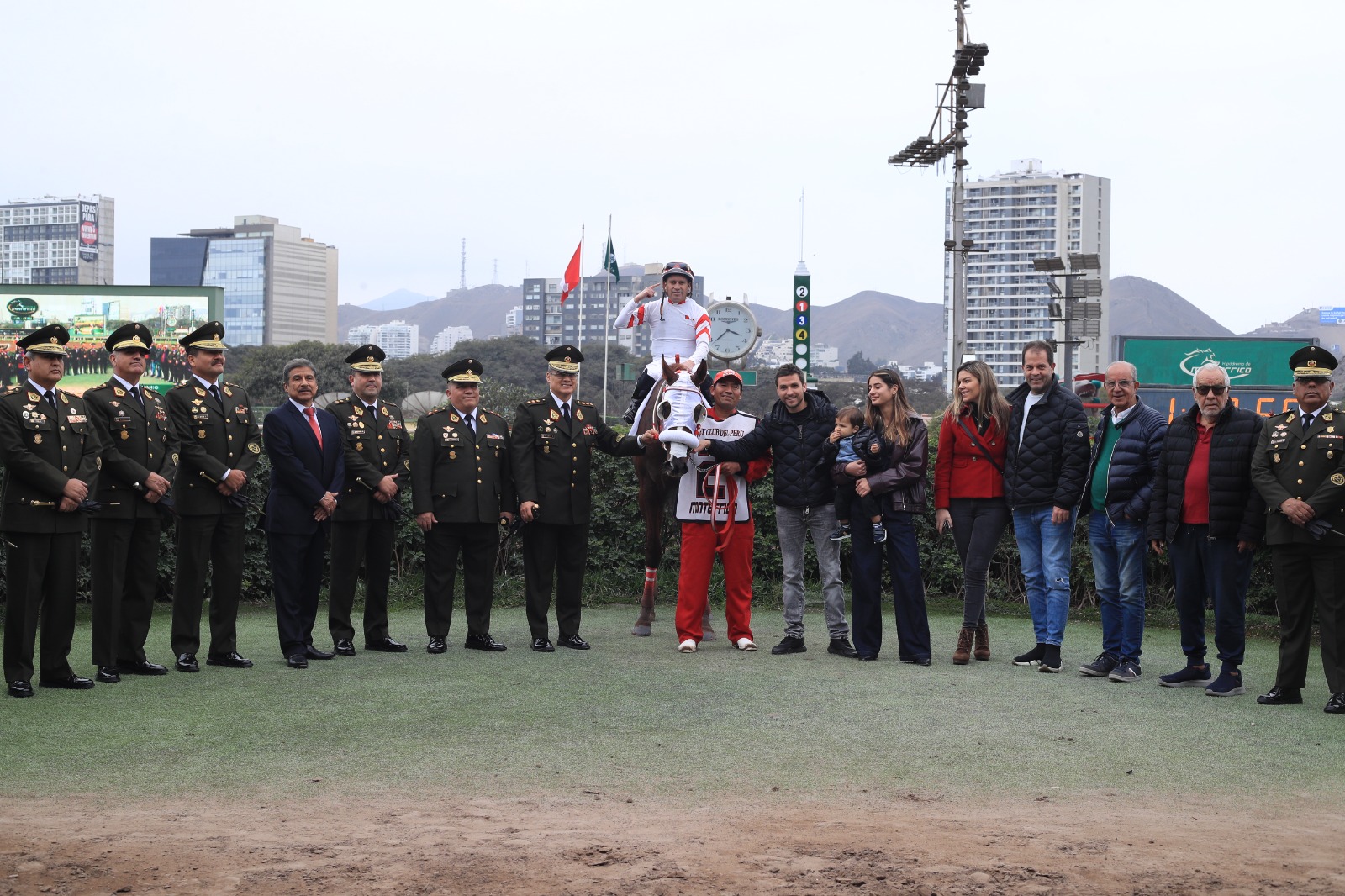 Foto: Julio Villanueva - Renzo Ramos F.D.